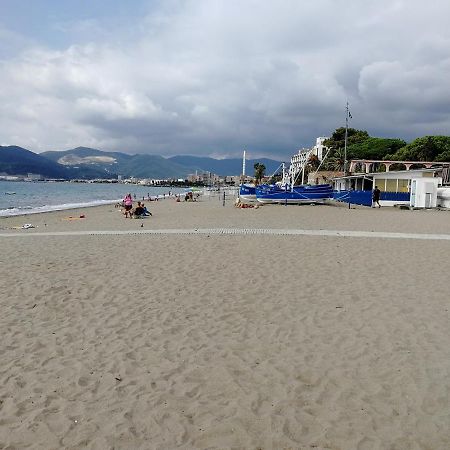 Ferienwohnung Music & Beach Savona Exterior foto
