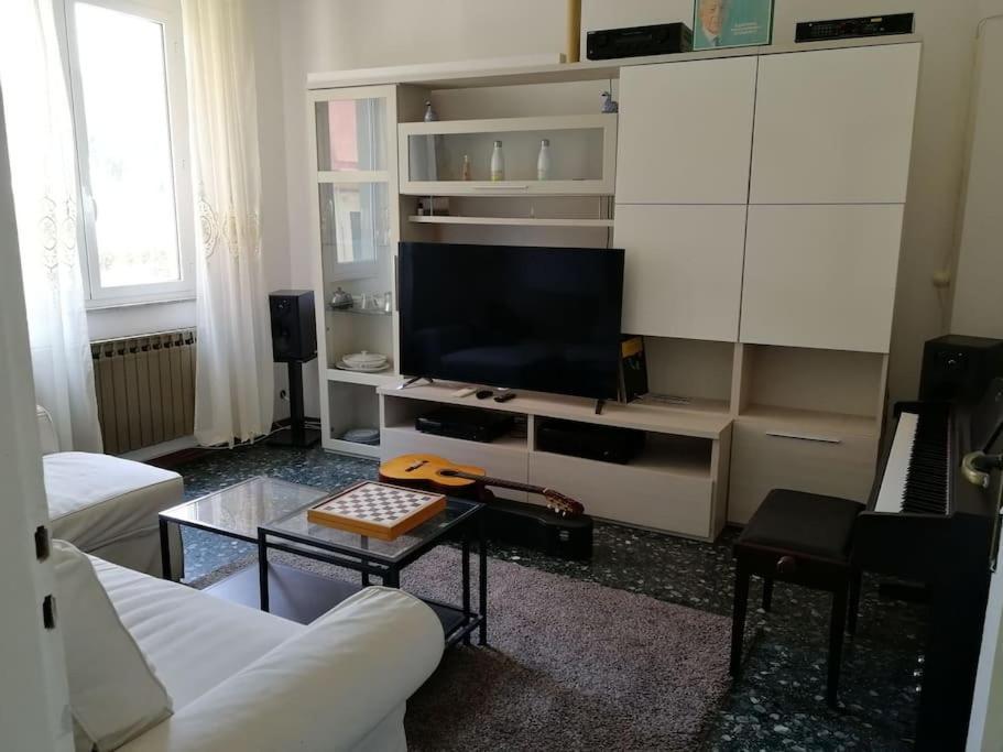 Ferienwohnung Music & Beach Savona Exterior foto