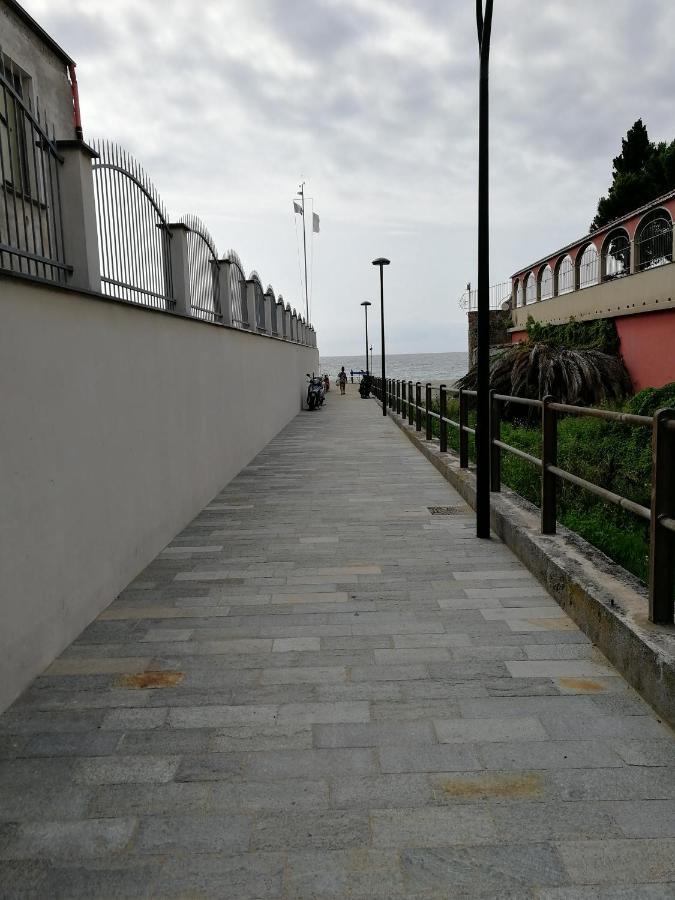 Ferienwohnung Music & Beach Savona Exterior foto